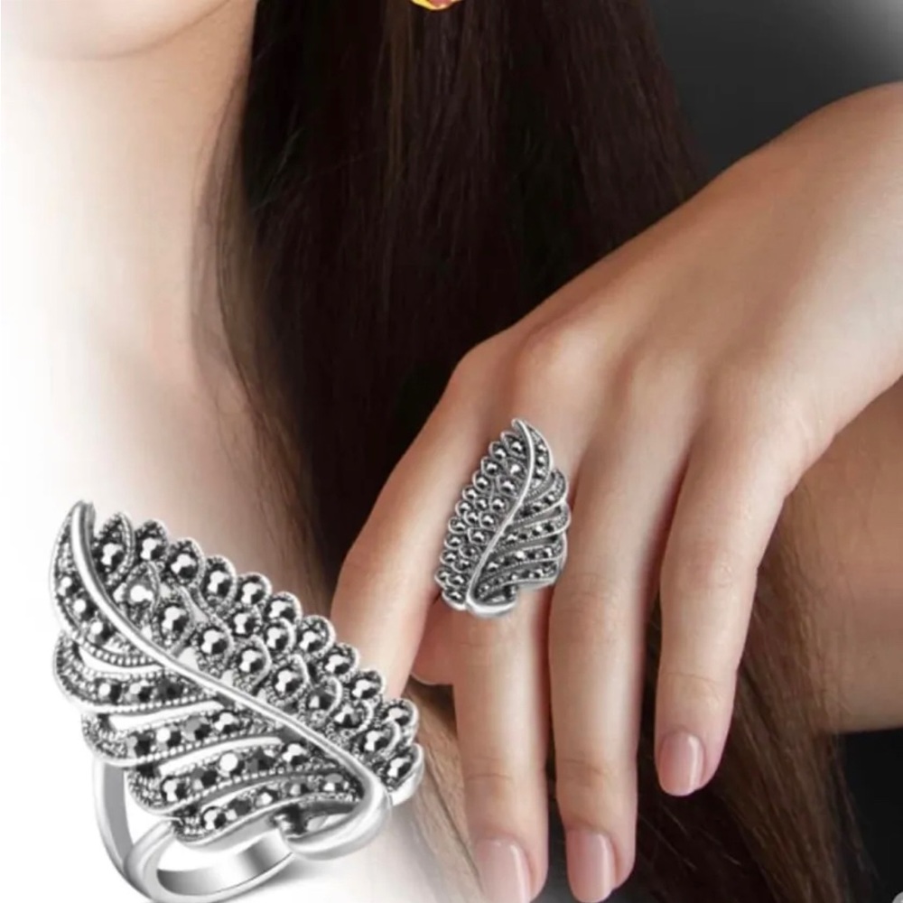 Jewelry Boho Ring leaf ring size 9.5 💥💥💥